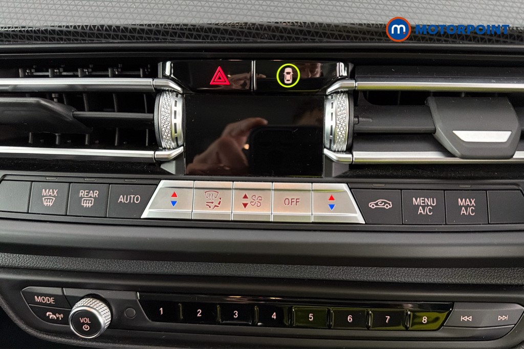 BMW 2 Series Sport Manual Petrol Saloon - Stock Number (1638913) - 11th supplementary image