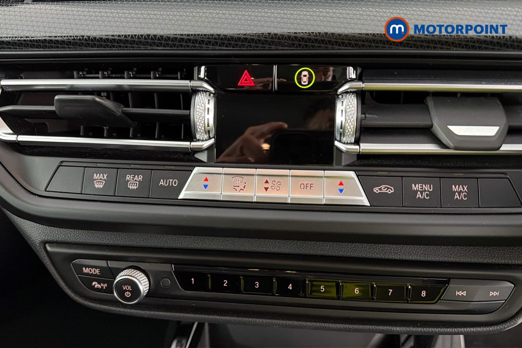 BMW 2 Series Sport Manual Petrol Saloon - Stock Number (1638913) - 12th supplementary image