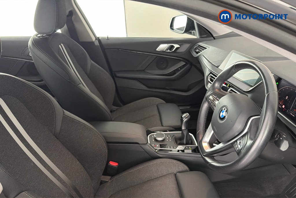 BMW 2 Series Sport Manual Petrol Saloon - Stock Number (1638913) - 22nd supplementary image