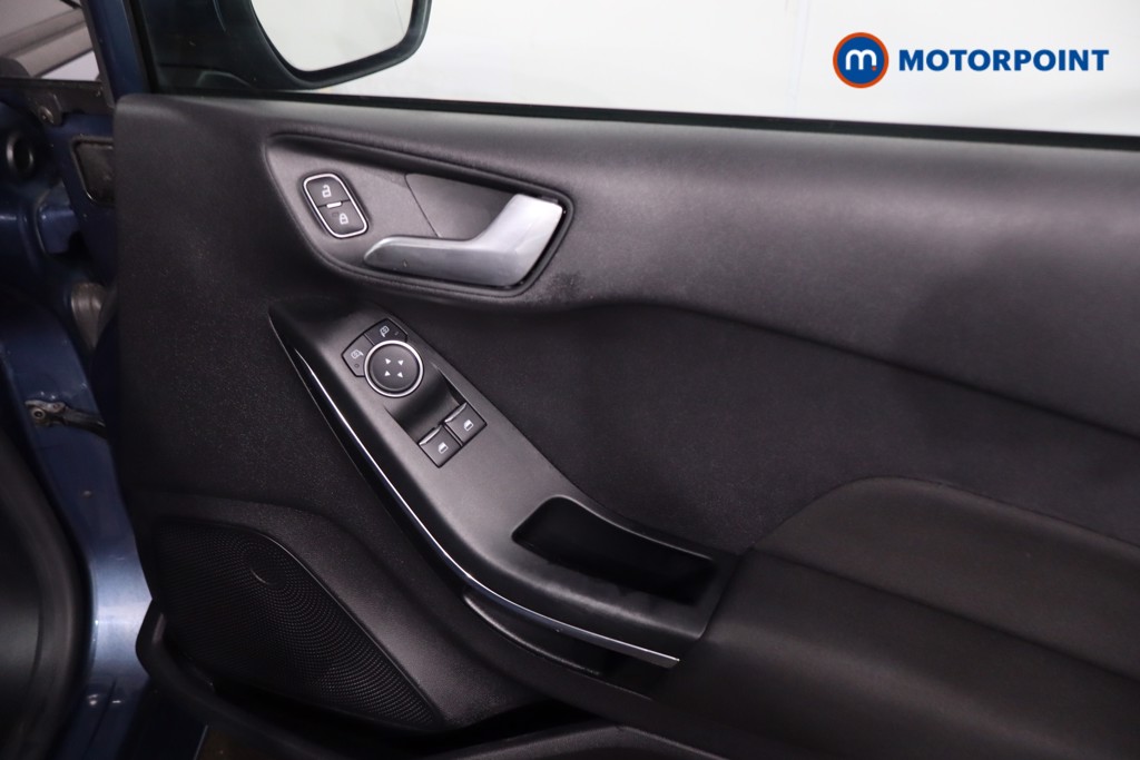 Ford Fiesta Zetec Manual Petrol Hatchback - Stock Number (1639063) - 23rd supplementary image