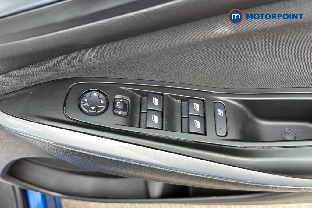 Vauxhall Grandland X SE Manual Diesel SUV - Stock Number (1639179) - 19th supplementary image