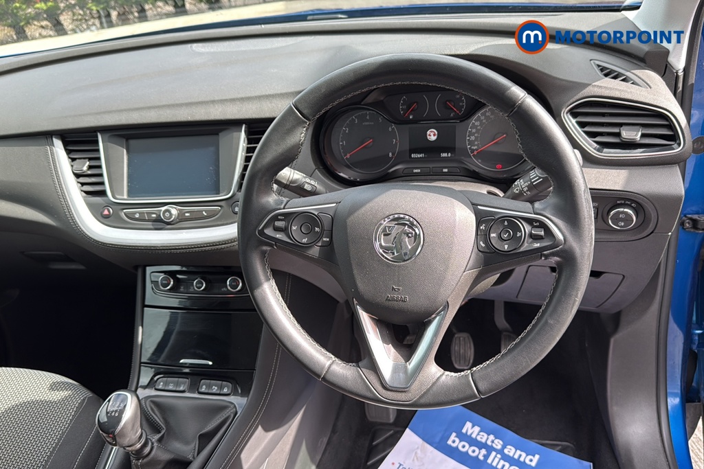 Vauxhall Grandland X SE Manual Diesel SUV - Stock Number (1639179) - 1st supplementary image
