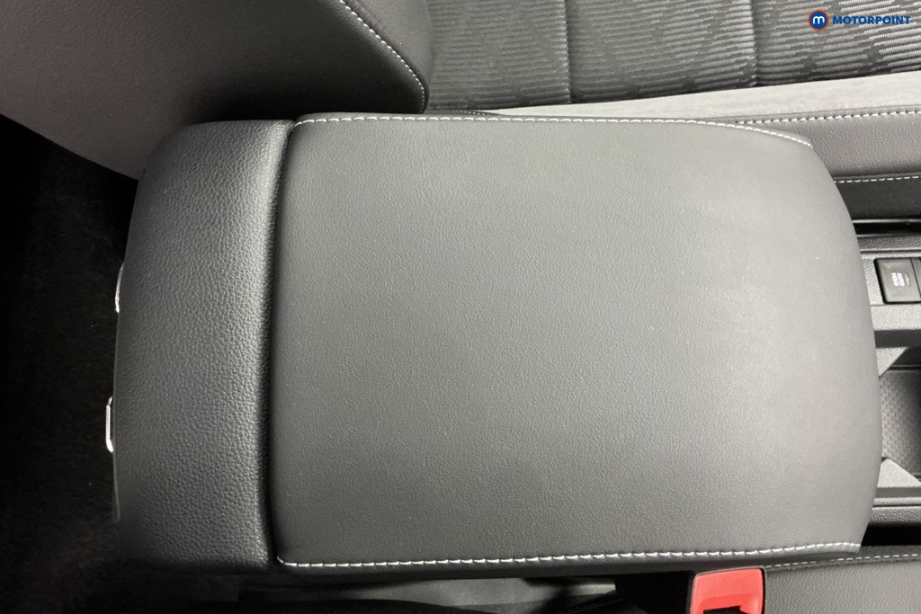 Volkswagen T-Roc Black Edition Automatic Petrol SUV - Stock Number (1639520) - 15th supplementary image