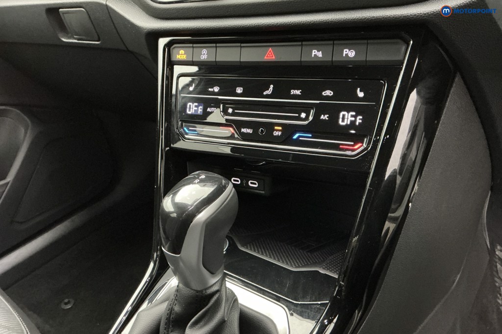 Volkswagen T-Roc Black Edition Automatic Petrol SUV - Stock Number (1639520) - 18th supplementary image