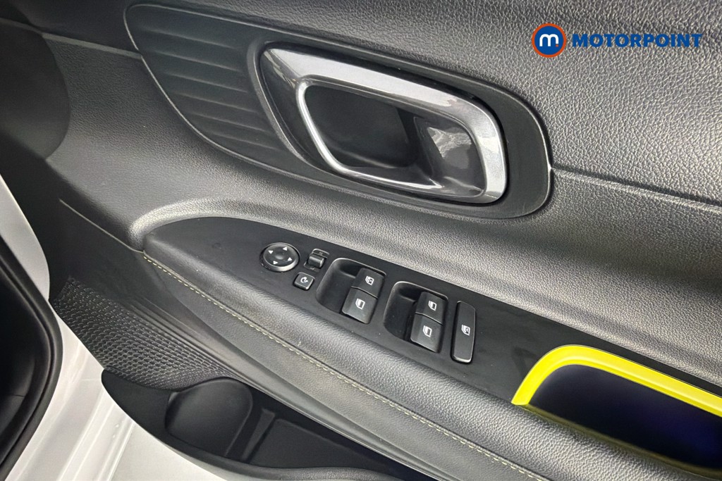 Hyundai I20 Ultimate Manual Petrol Hatchback - Stock Number (1639529) - 19th supplementary image