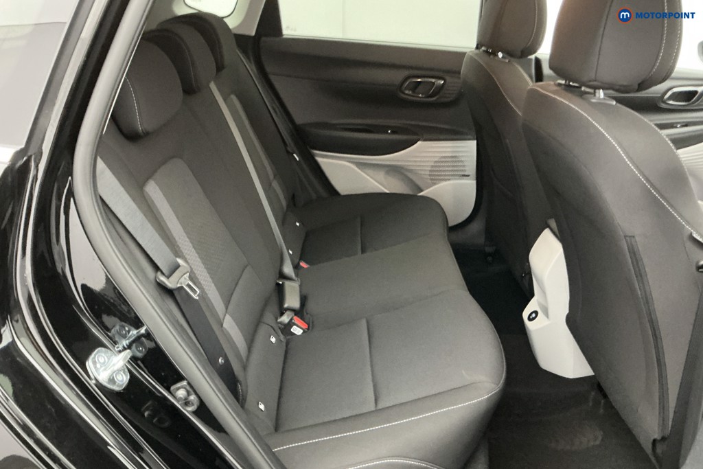 Hyundai I20 Ultimate Manual Petrol Hatchback - Stock Number (1639530) - 4th supplementary image