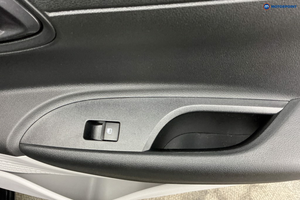 Hyundai I20 Ultimate Manual Petrol Hatchback - Stock Number (1639530) - 32nd supplementary image