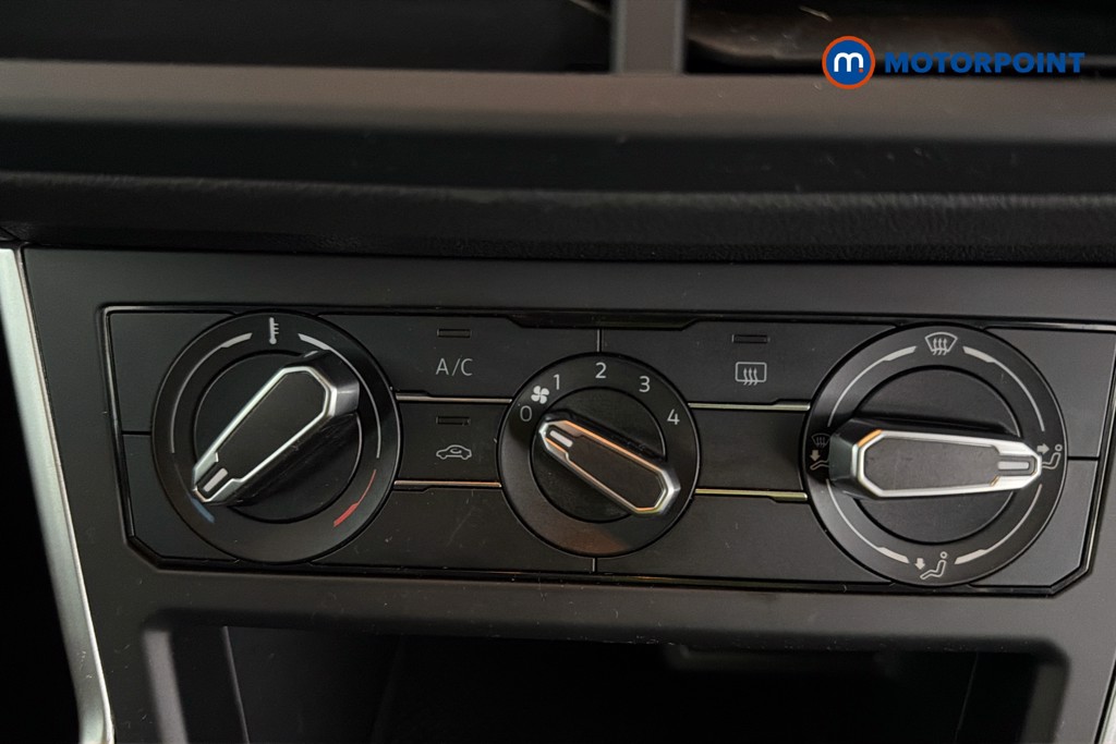 Volkswagen Polo Life Manual Petrol Hatchback - Stock Number (1639657) - 12th supplementary image