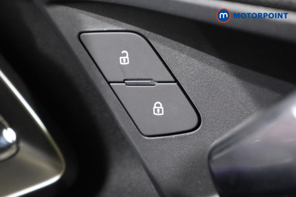 Audi A3 Edition 1 Automatic Diesel Saloon - Stock Number (1639700) - 11th supplementary image