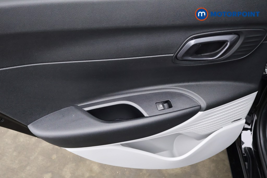 Hyundai I20 Ultimate Manual Petrol Hatchback - Stock Number (1639929) - 20th supplementary image