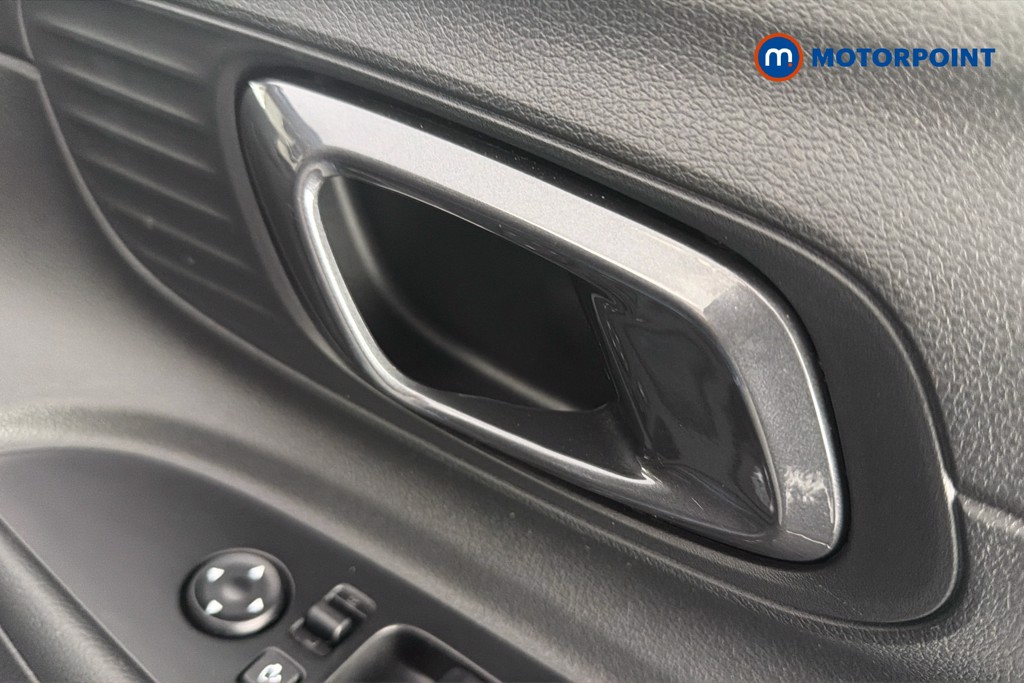 Hyundai I20 Premium Automatic Petrol Hatchback - Stock Number (1639931) - 42nd supplementary image