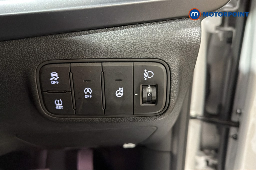 Hyundai I20 Ultimate Manual Petrol Hatchback - Stock Number (1640062) - 18th supplementary image