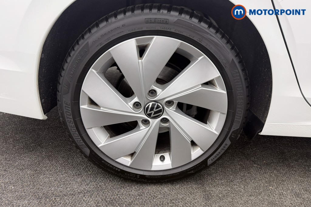 Volkswagen Golf Style Automatic Diesel Estate - Stock Number (1640127) - 28th supplementary image