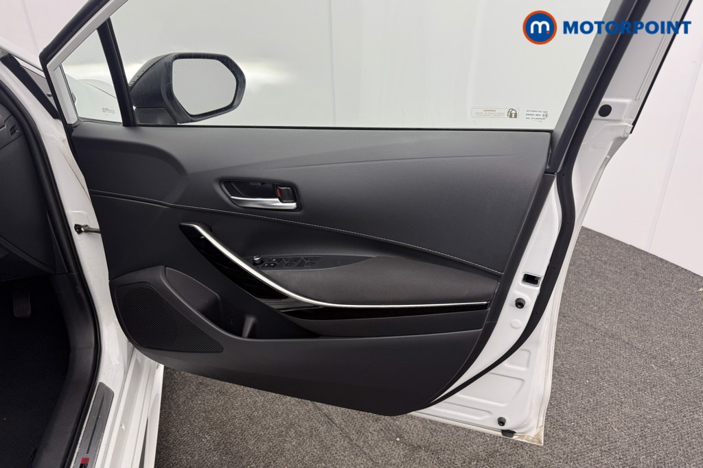 Toyota Corolla Gr Sport Automatic Petrol-Electric Hybrid Estate - Stock Number (1640210) - 2nd supplementary image