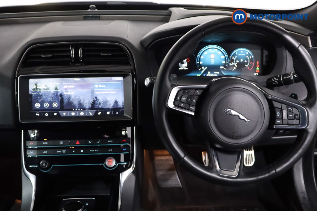 Jaguar XE Portfolio Automatic Petrol Saloon - Stock Number (1640234) - 3rd supplementary image