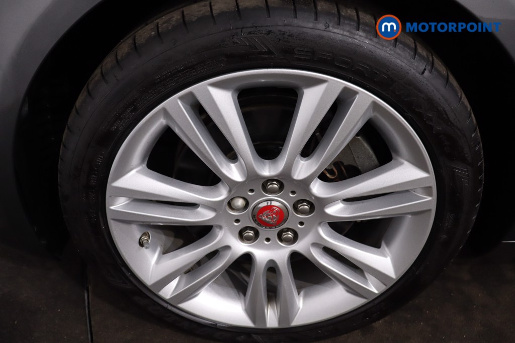Jaguar XE Portfolio Automatic Petrol Saloon - Stock Number (1640234) - 11th supplementary image