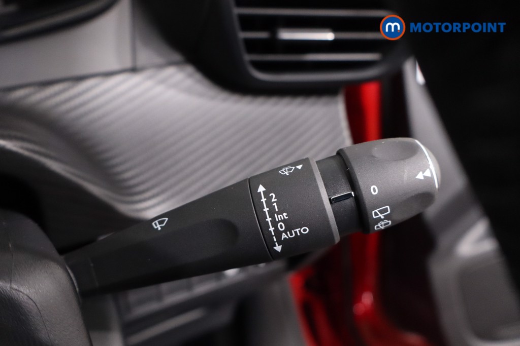 Peugeot 2008 Allure Manual Petrol SUV - Stock Number (1640306) - 15th supplementary image