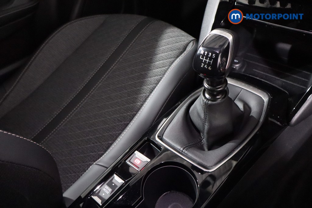 Peugeot 2008 Allure Manual Petrol SUV - Stock Number (1640306) - 20th supplementary image
