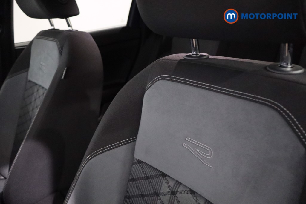 Volkswagen Polo R-Line Manual Petrol Hatchback - Stock Number (1640432) - 27th supplementary image