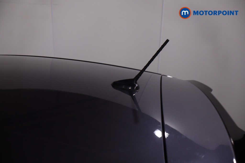 Volkswagen Polo R-Line Manual Petrol Hatchback - Stock Number (1640432) - 35th supplementary image
