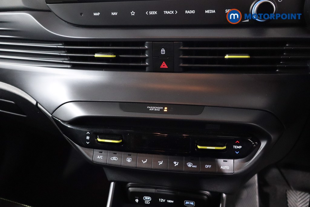 Hyundai I20 Ultimate Manual Petrol Hatchback - Stock Number (1640451) - 17th supplementary image