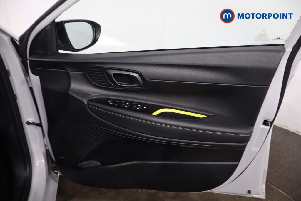Hyundai I20 Ultimate Manual Petrol Hatchback - Stock Number (1640451) - 21st supplementary image
