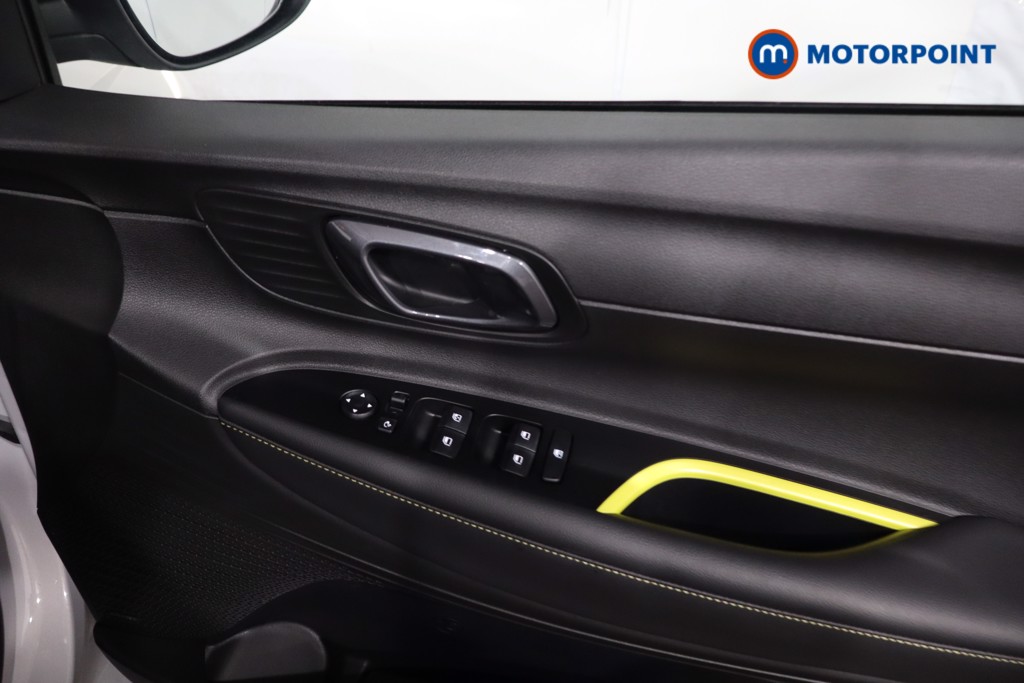 Hyundai I20 Ultimate Manual Petrol Hatchback - Stock Number (1640451) - 22nd supplementary image
