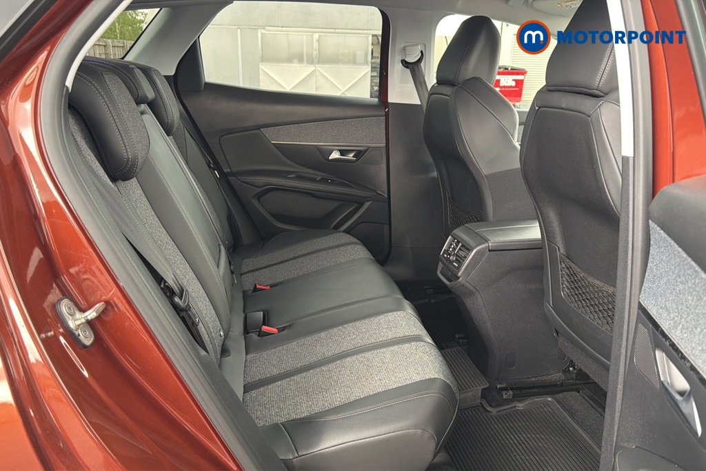 Peugeot 3008 Allure Manual Petrol SUV - Stock Number (1640794) - 25th supplementary image