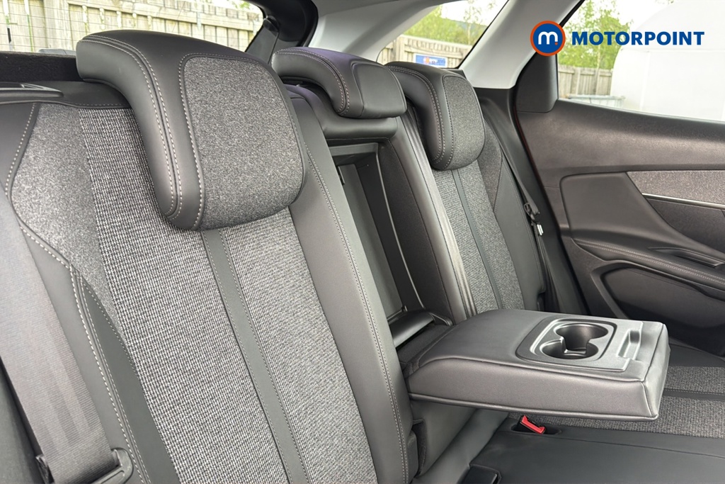 Peugeot 3008 Allure Manual Petrol SUV - Stock Number (1640794) - 26th supplementary image
