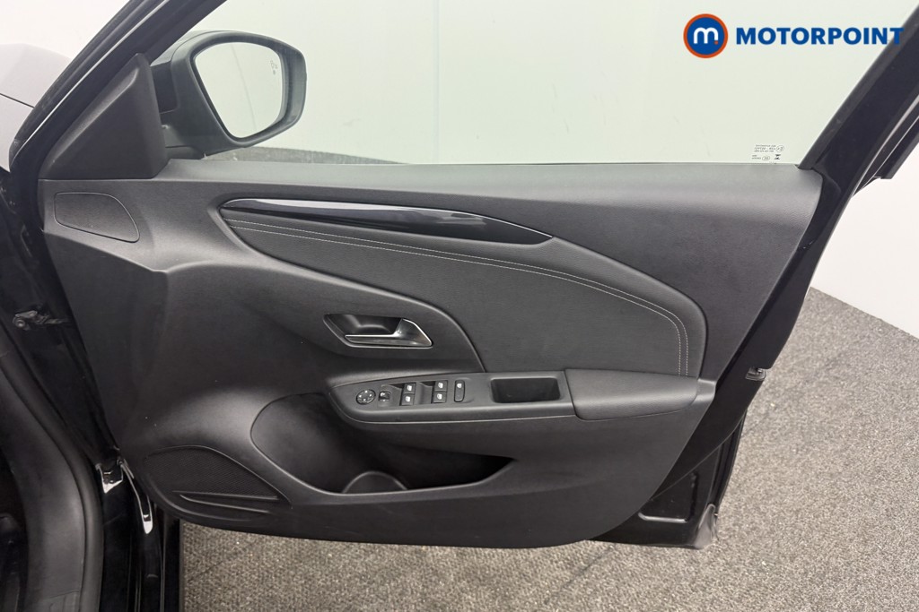 Vauxhall Corsa GS Manual Petrol Hatchback - Stock Number (1611305) - 8th supplementary image