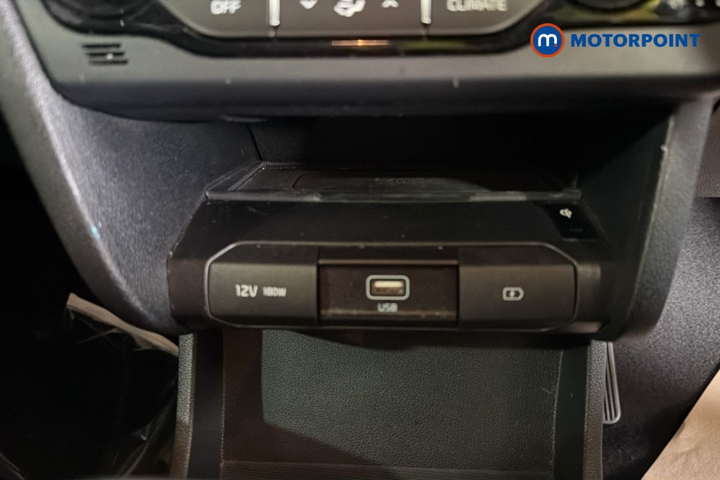 KIA E-Niro 4 Automatic Electric SUV - Stock Number (1618747) - 17th supplementary image