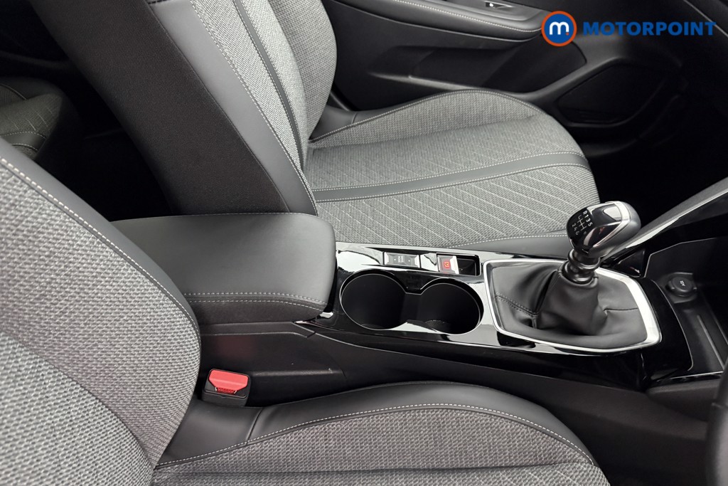 Peugeot 208 Allure Manual Petrol Hatchback - Stock Number (1624864) - 13th supplementary image