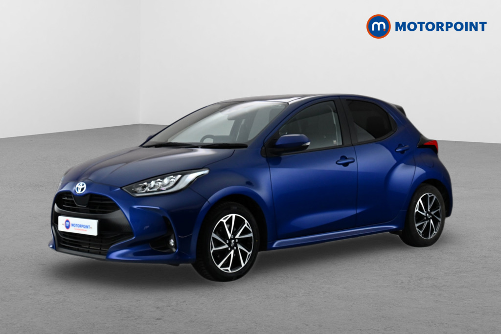 Toyota Yaris Design Automatic Petrol-Electric Hybrid Hatchback - Stock Number (1626535) - Passenger side front corner