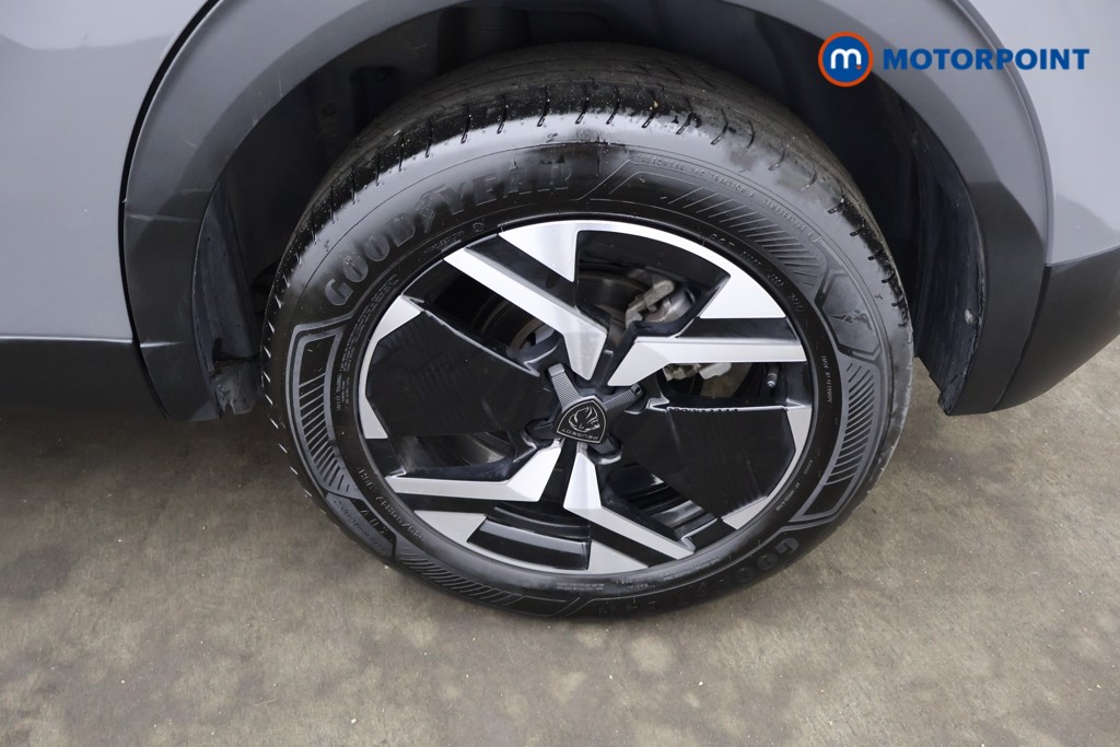 Peugeot 2008 Allure Manual Petrol SUV - Stock Number (1627594) - 2nd supplementary image