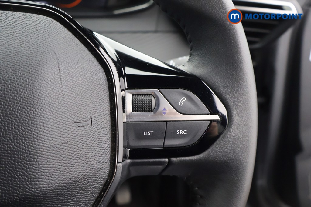 Peugeot 2008 Allure Manual Petrol SUV - Stock Number (1627594) - 7th supplementary image