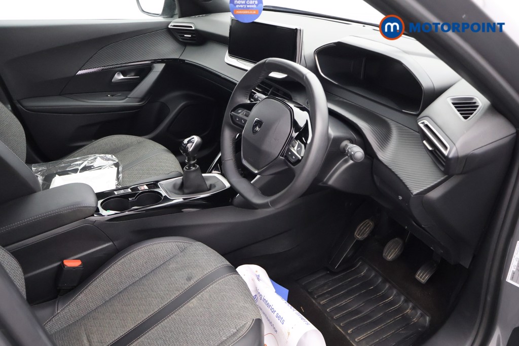 Peugeot 2008 Allure Manual Petrol SUV - Stock Number (1627594) - 15th supplementary image