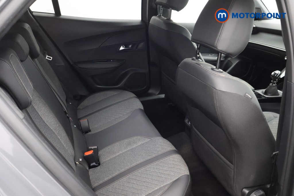 Peugeot 2008 Allure Manual Petrol SUV - Stock Number (1627594) - 18th supplementary image