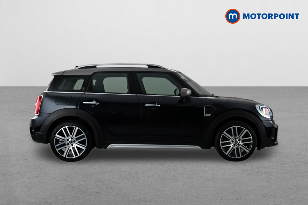 Mini Countryman Cooper Exclusive Automatic Petrol SUV - Stock Number (1627999) - Drivers side