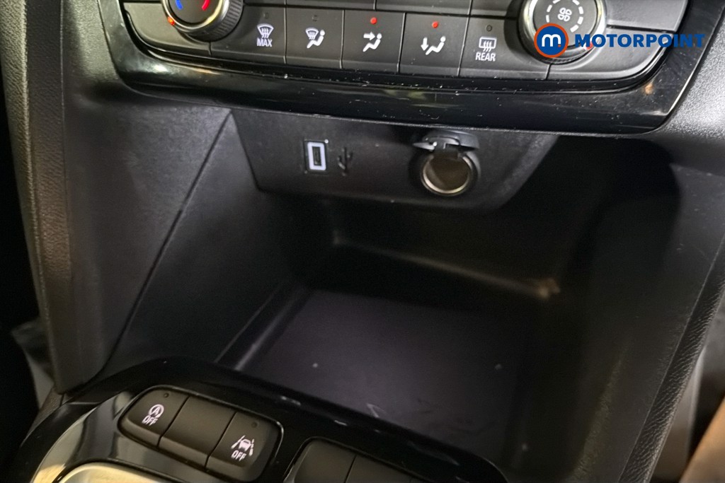 Vauxhall Corsa Design Manual Petrol Hatchback - Stock Number (1628004) - 17th supplementary image
