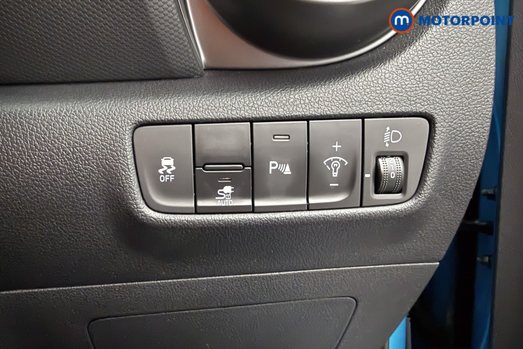 Hyundai Kona Premium Automatic Electric SUV - Stock Number (1628344) - 5th supplementary image