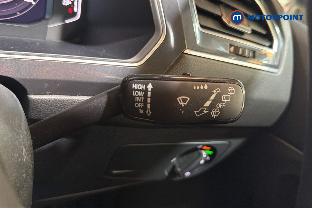 Volkswagen Tiguan Allspace Life Automatic Petrol SUV - Stock Number (1628825) - 7th supplementary image