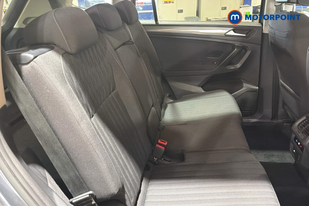 Volkswagen Tiguan Allspace Life Automatic Petrol SUV - Stock Number (1628825) - 28th supplementary image