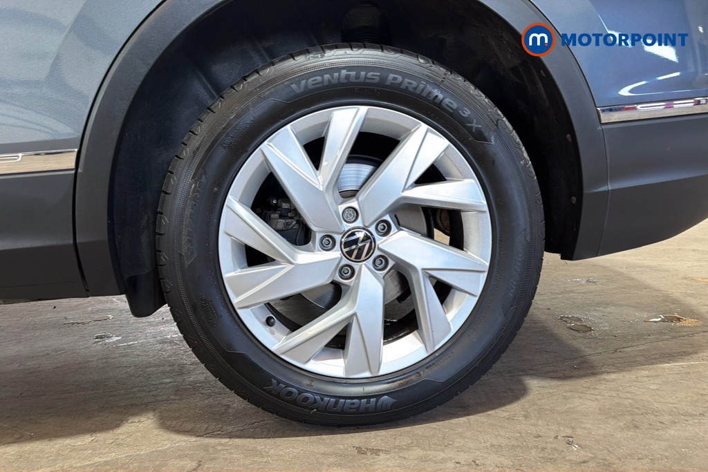 Volkswagen Tiguan Allspace Life Automatic Petrol SUV - Stock Number (1628825) - 48th supplementary image