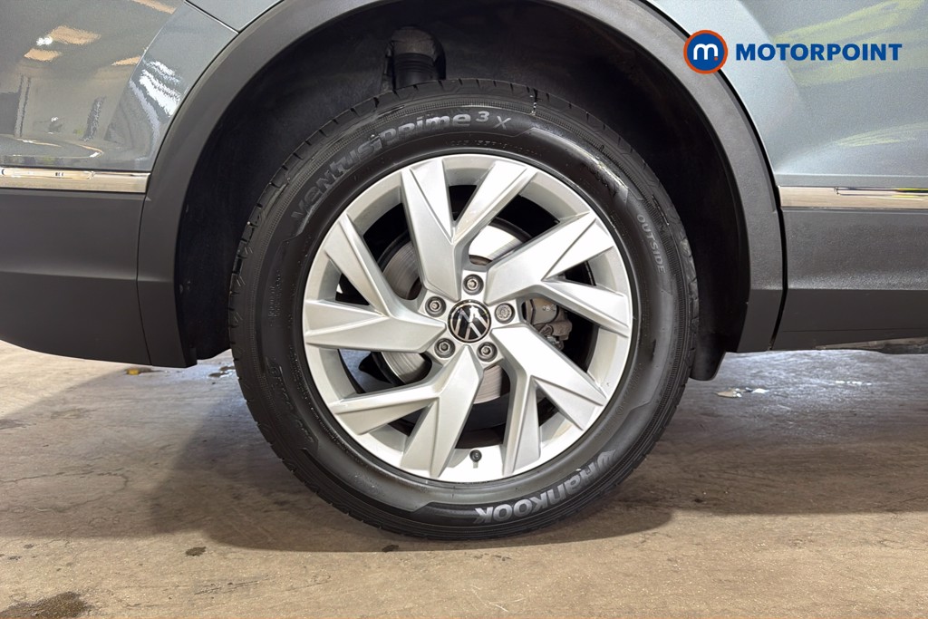Volkswagen Tiguan Allspace Life Automatic Petrol SUV - Stock Number (1628825) - 49th supplementary image