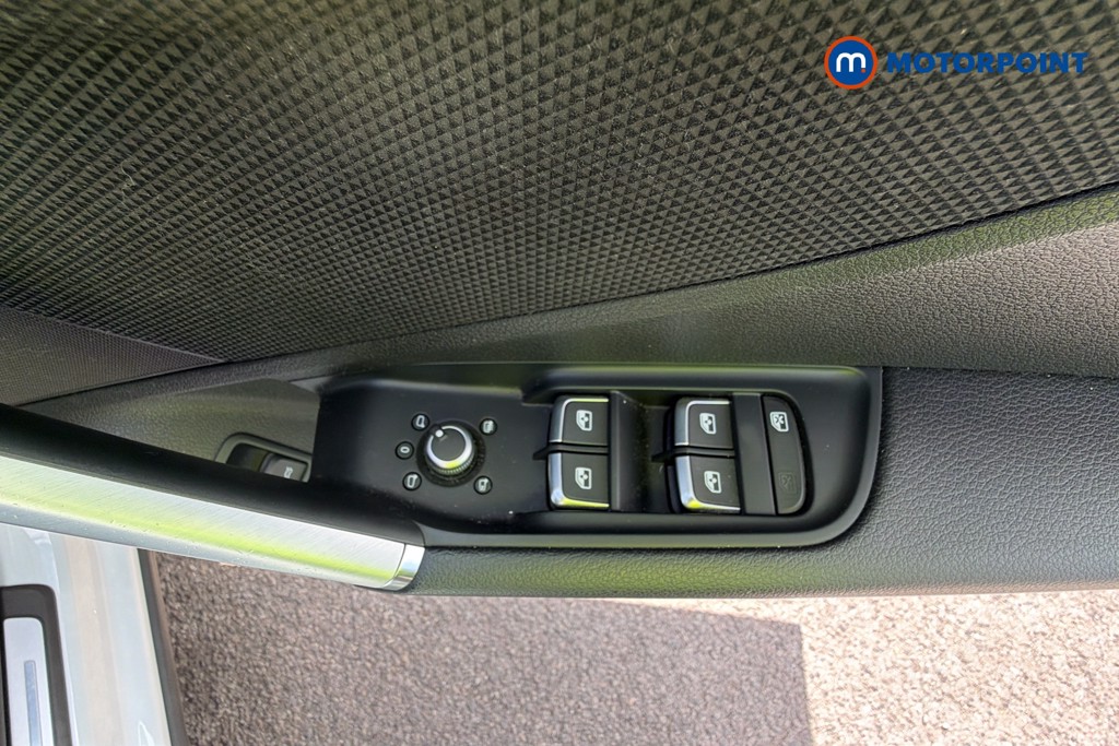 Audi Q2 S Line Manual Petrol SUV - Stock Number (1628913) - 20th supplementary image