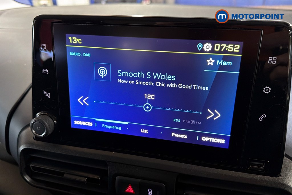 Peugeot Rifter Allure Automatic Electric People Carrier - Stock Number (1629730) - 9th supplementary image