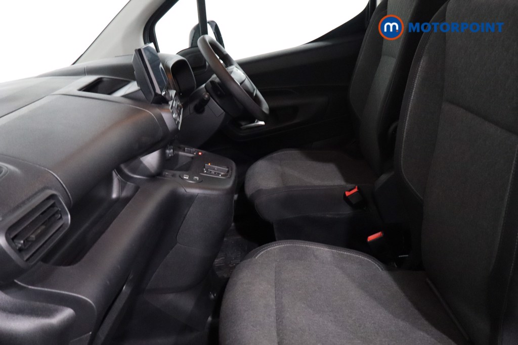 Vauxhall Combo Life Design Xl Automatic Electric People Carrier - Stock Number (1630698) - 4th supplementary image