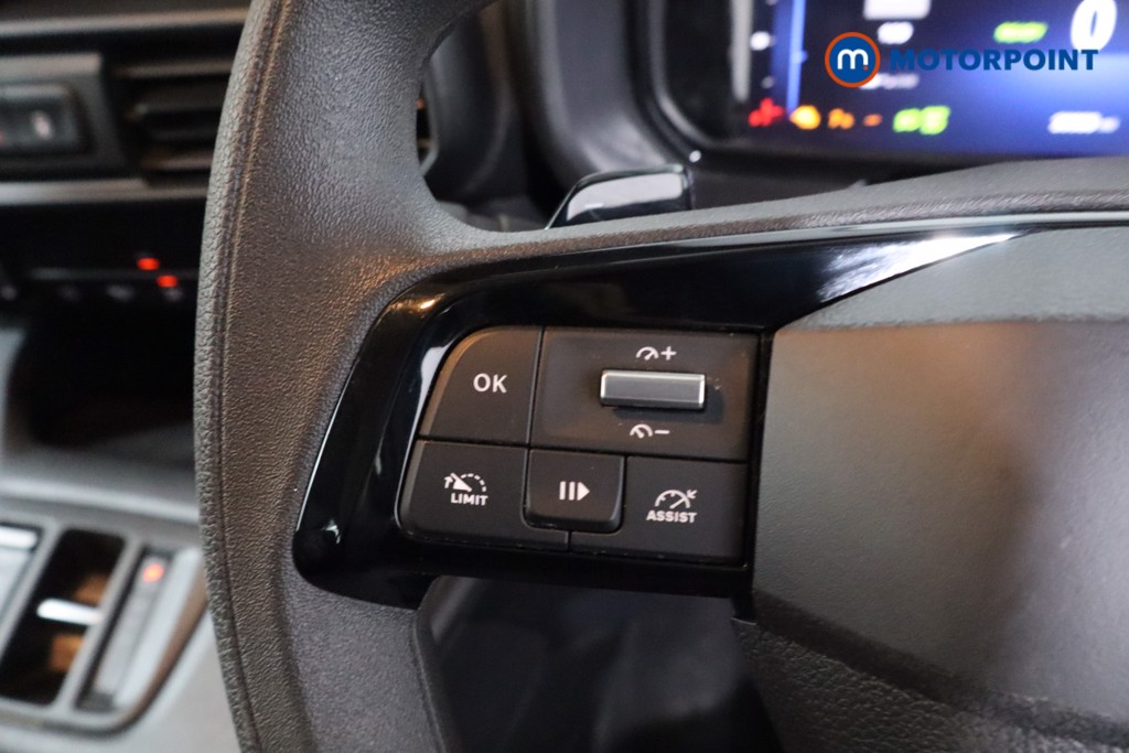 Vauxhall Combo Life Design Xl Automatic Electric People Carrier - Stock Number (1630698) - 7th supplementary image