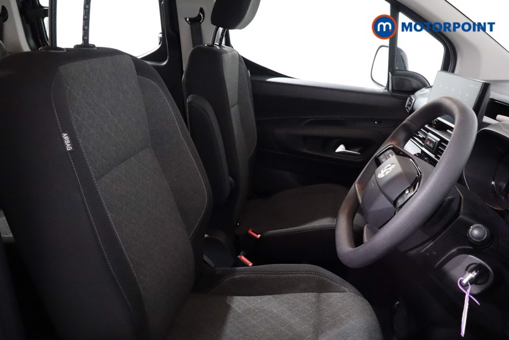 Vauxhall Combo Life Design Xl Automatic Electric People Carrier - Stock Number (1630698) - 21st supplementary image