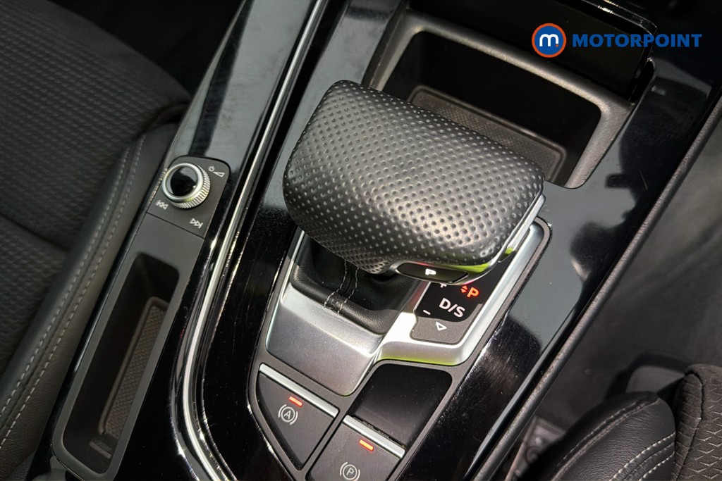 Audi A4 Black Edition Automatic Diesel Saloon - Stock Number (1631056) - 15th supplementary image
